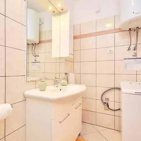 Tam Apartment *