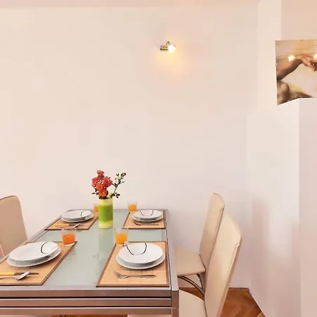 Apartment Tam *