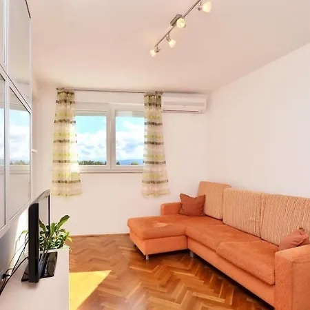 Tam Apartment
